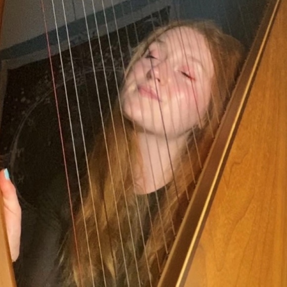 Meet your Posher, Caedda - Picture 1 of 1